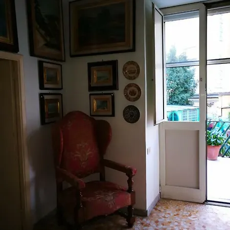 Arturo's House *