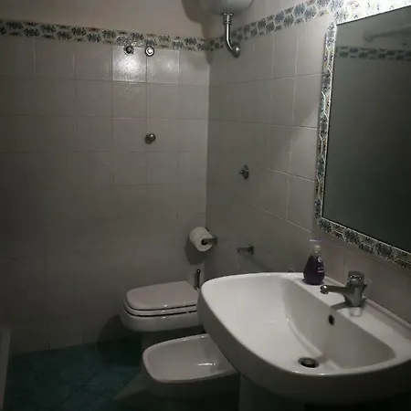 Arturo's House Nápoly